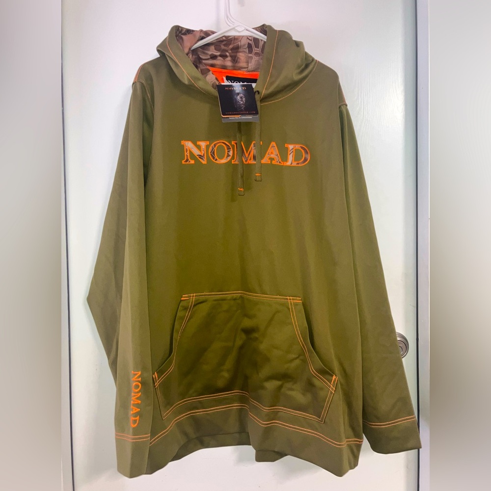 NWT Nomad Hunting Fuzzy Fleece Lined Hoodie